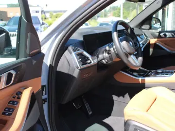 BMW X5 x50e M Sport Pro Pano.IntAktiv