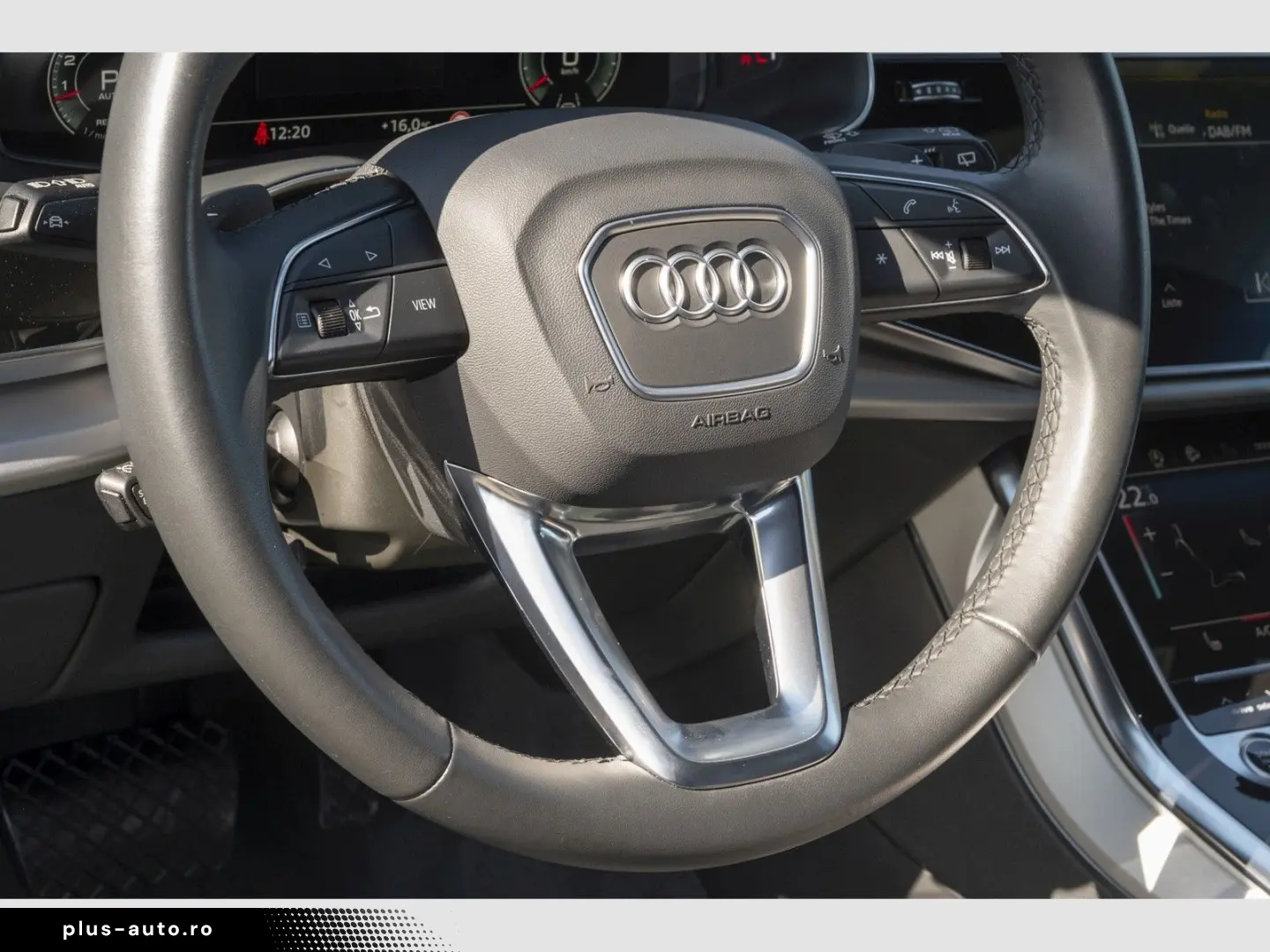AUDI Q7 55 TFSI quattro S line Pano AHK Luftfederung