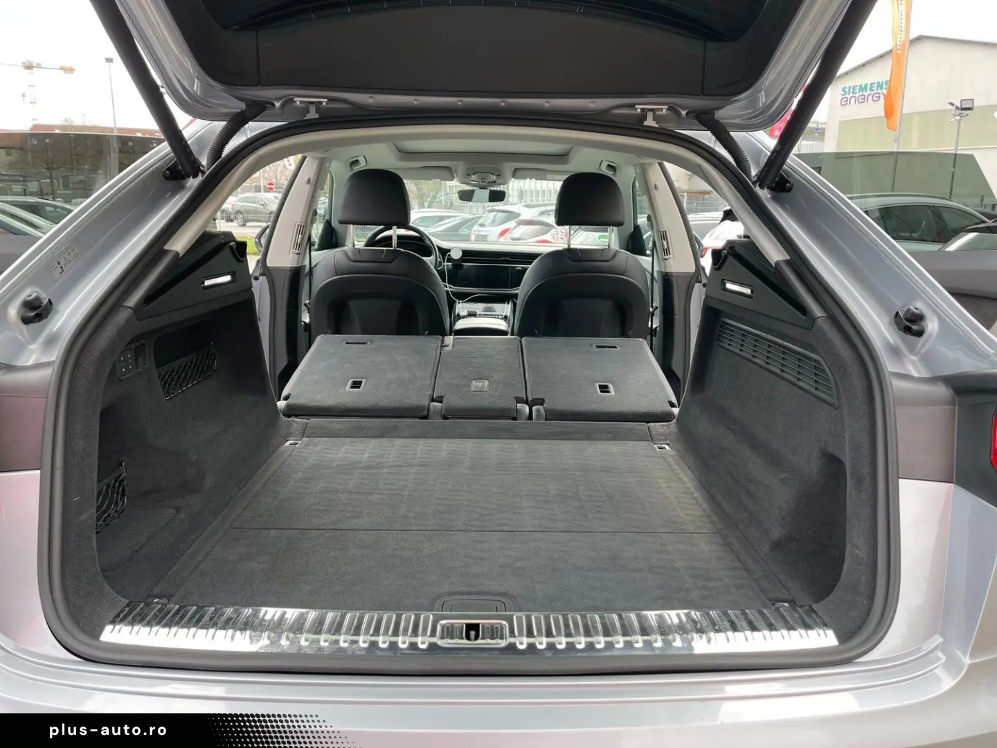 AUDI Q8 50 TDI quattro Navi digit.Tacho Bluetooth Led