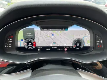 AUDI Q8 50 TDI quattro Navi digit.Tacho Bluetooth Led