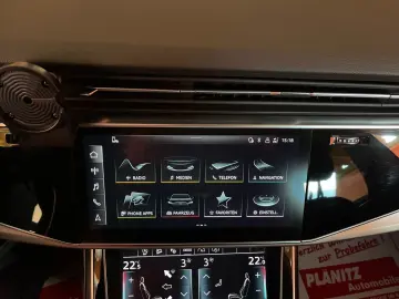 AUDI Q8 50 TDI quattro Navi digit.Tacho Bluetooth Led