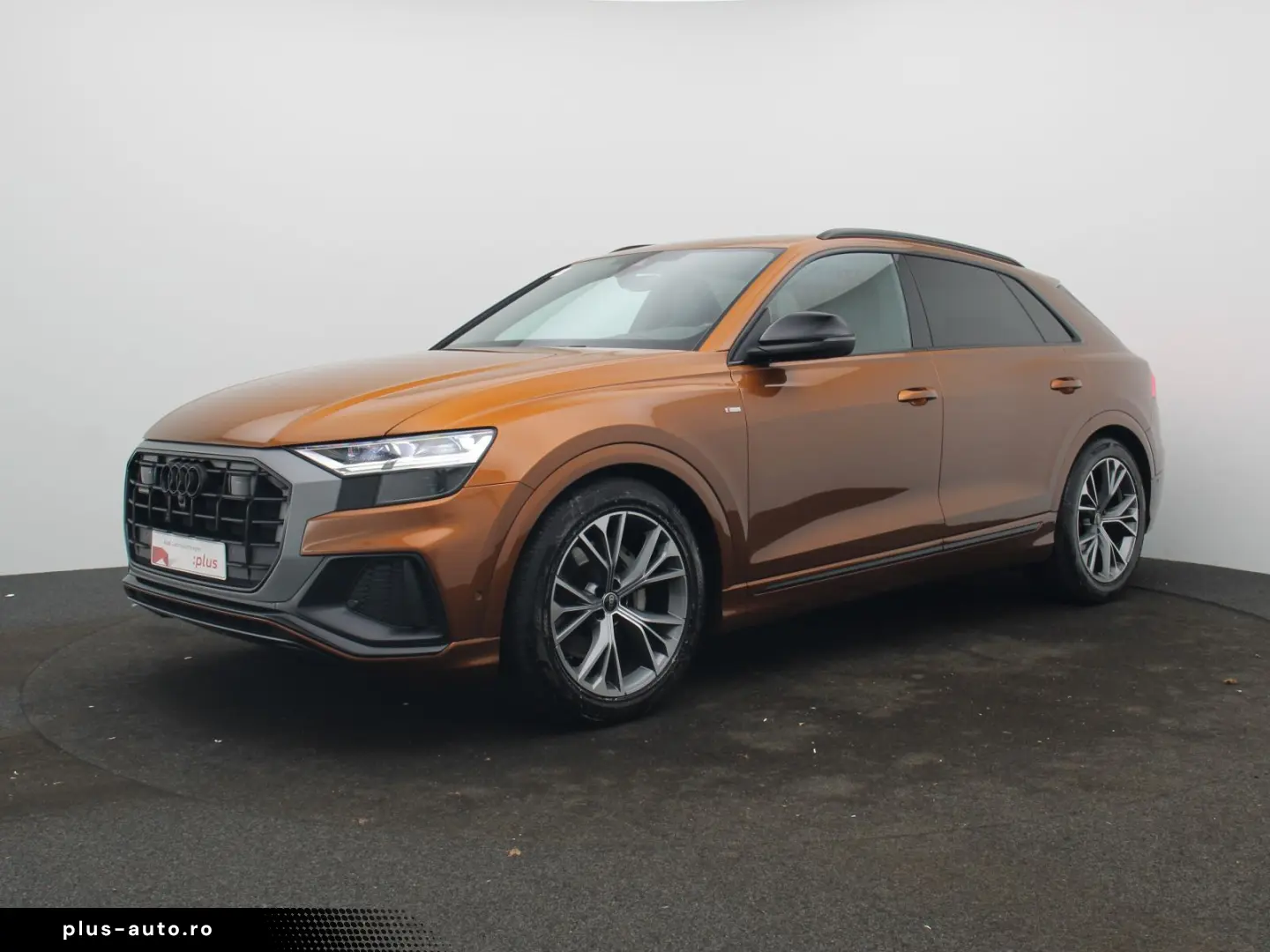 AUDI Q8 S-Line select 50TDI quattro   Pano  360   AHK