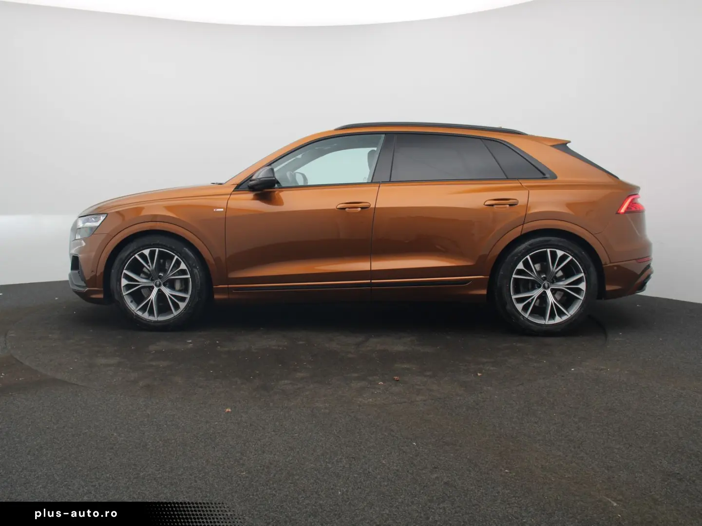 AUDI Q8 S-Line select 50TDI quattro   Pano  360   AHK