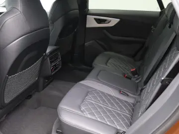AUDI Q8 S-Line select 50TDI quattro   Pano  360   AHK