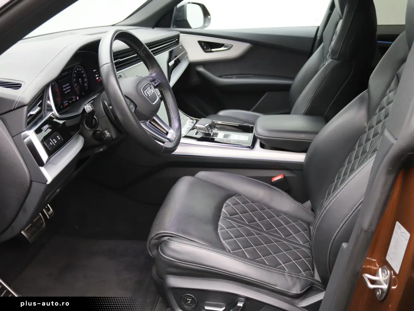 AUDI Q8 S-Line select 50TDI quattro   Pano  360   AHK
