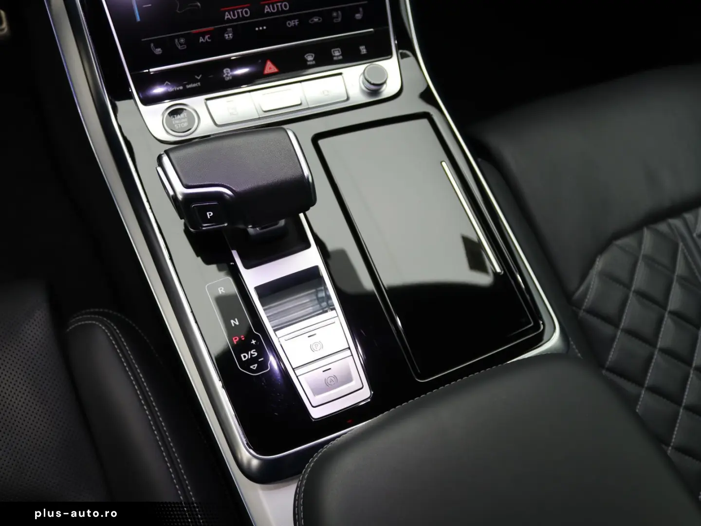 AUDI Q8 S-Line select 50TDI quattro   Pano  360   AHK