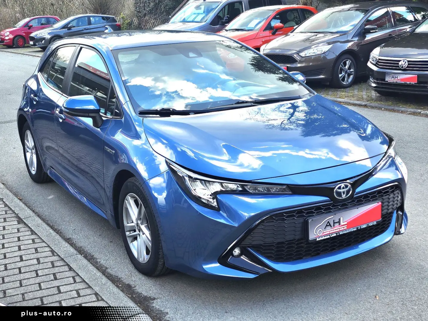 TOYOTA Corolla Hybrid