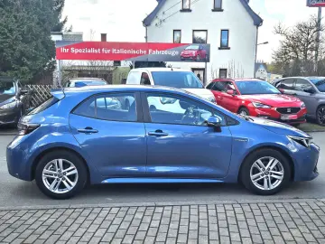 TOYOTA Corolla Hybrid