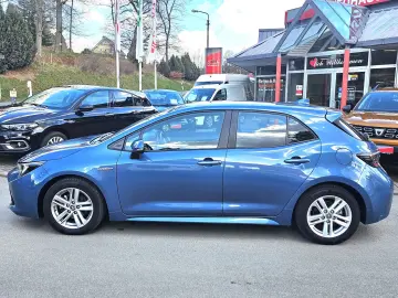 TOYOTA Corolla Hybrid