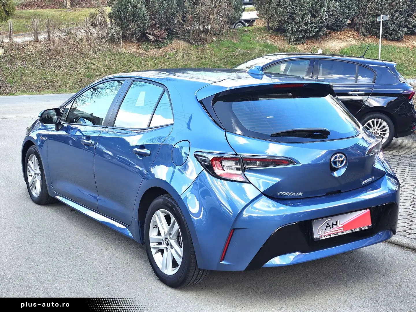 TOYOTA Corolla Hybrid