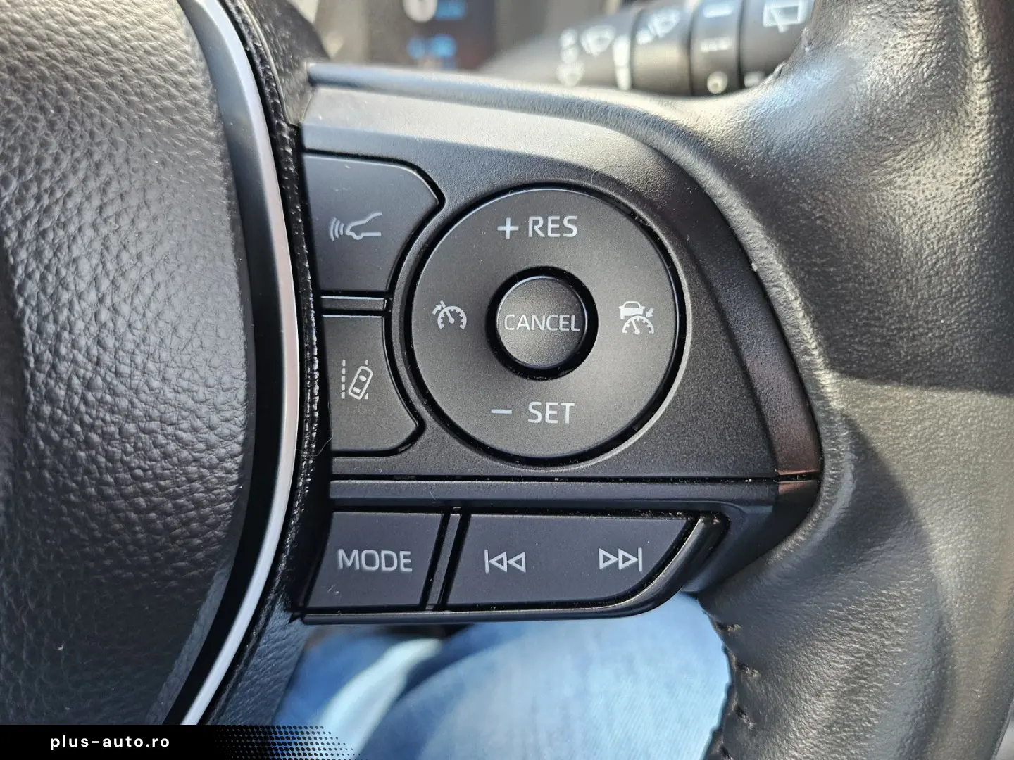 TOYOTA Corolla Hybrid