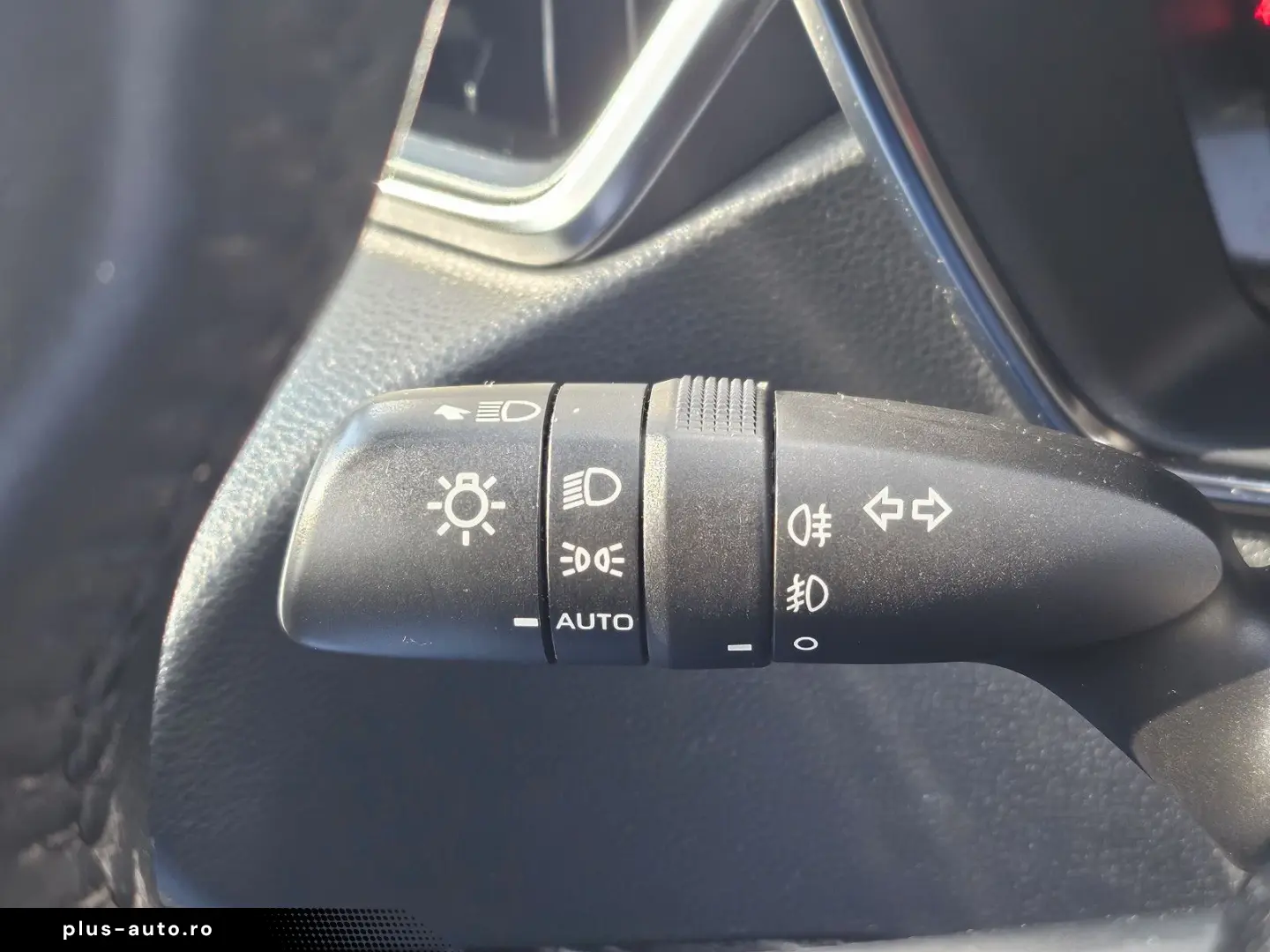 TOYOTA Corolla Hybrid