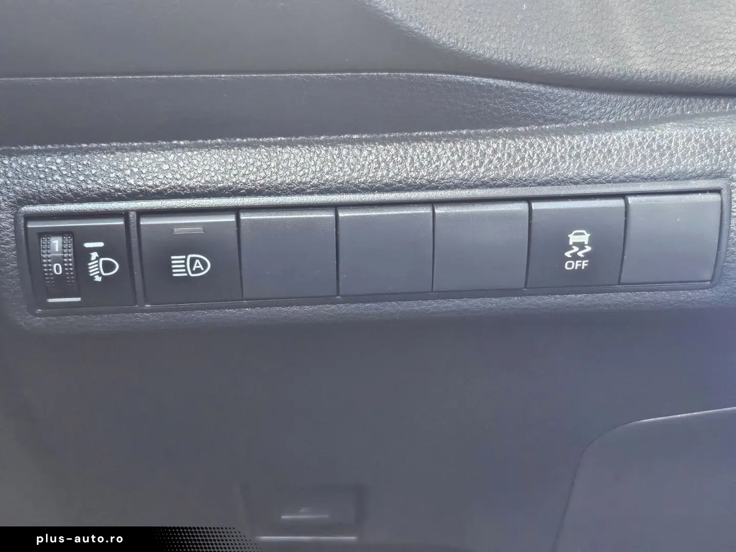 TOYOTA Corolla Hybrid