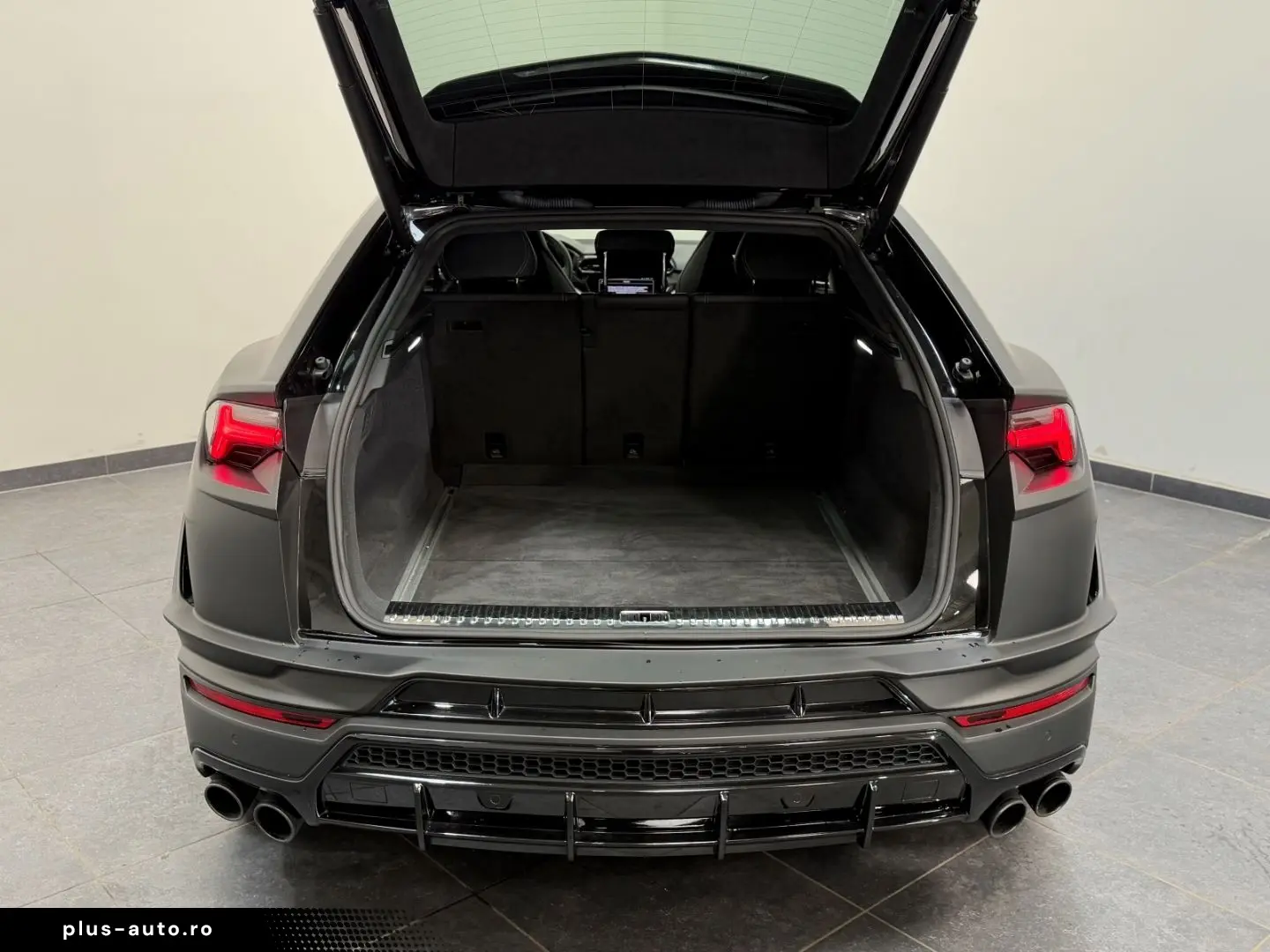 LAMBORGHINI Urus URUS S DOUBLESTICH SPORTIVLEDER CARBON PANO