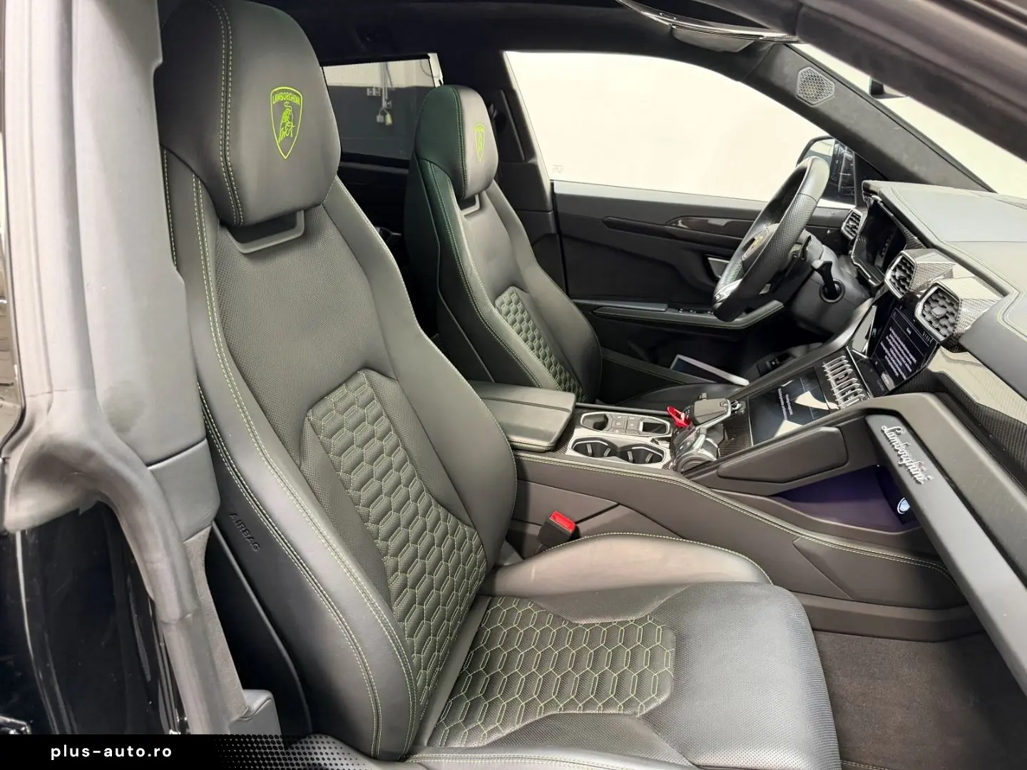 LAMBORGHINI Urus URUS S DOUBLESTICH SPORTIVLEDER CARBON PANO