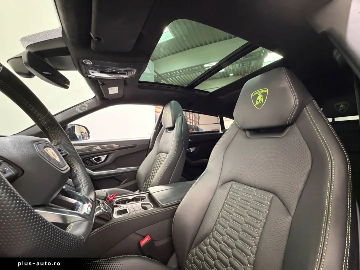 LAMBORGHINI Urus URUS S DOUBLESTICH SPORTIVLEDER CARBON PANO