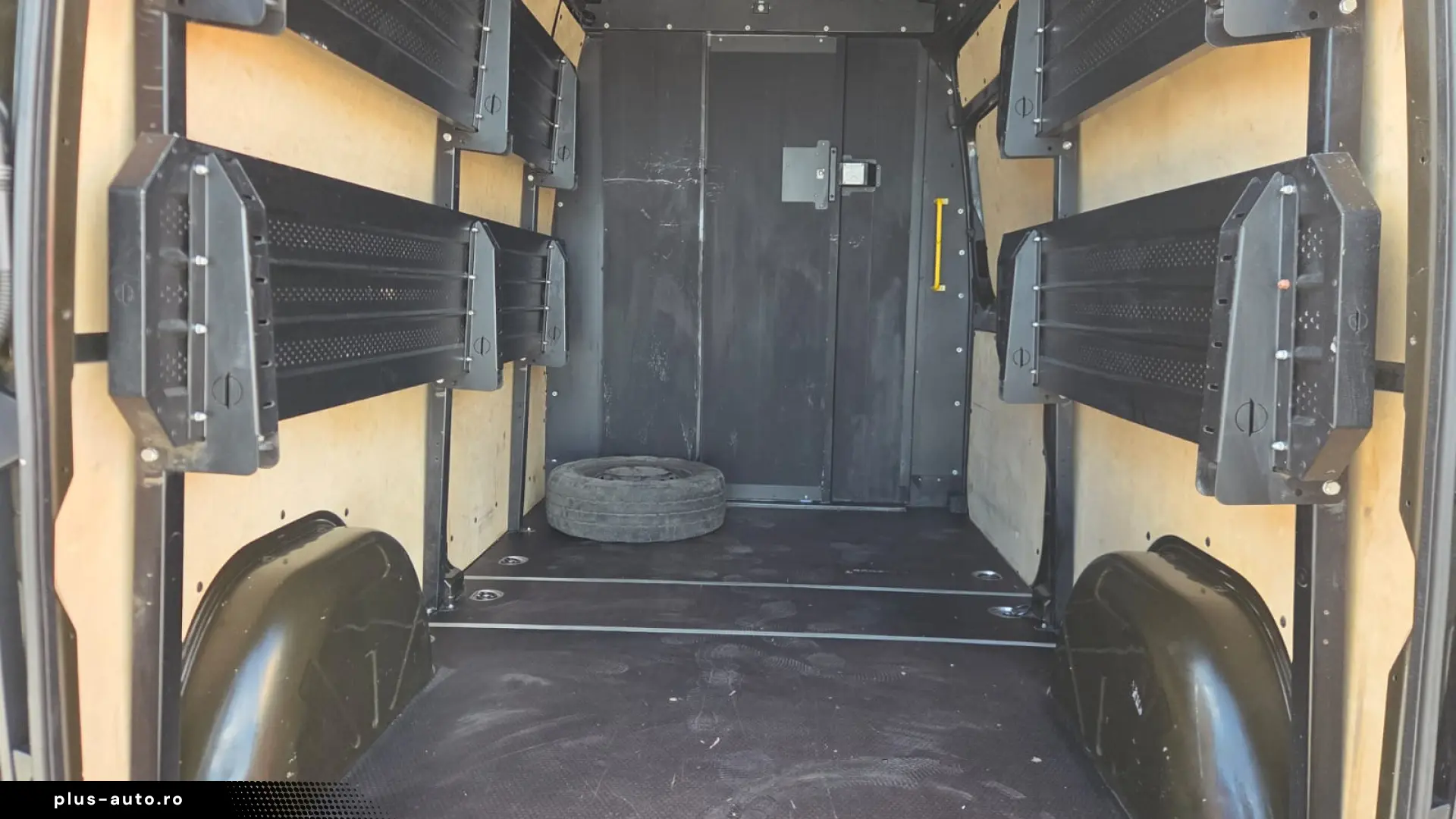 MERCEDES BENZ NEW SPRINTER L3H2