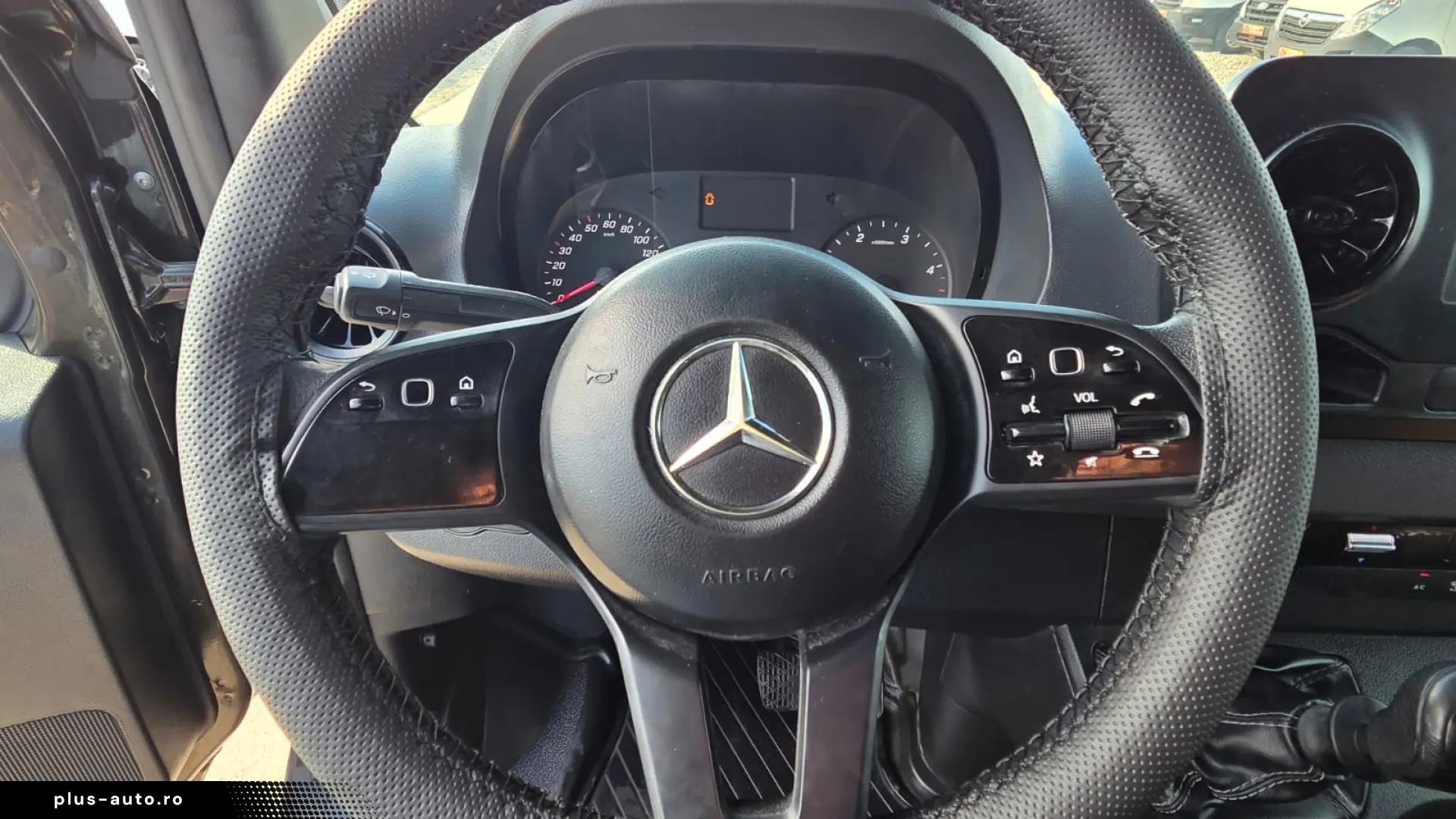MERCEDES BENZ NEW SPRINTER L3H2