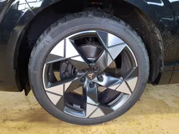 CUPRA Terramar VZ 2.0 TSI DSG 4Drive PANO AHK SENNHEIS