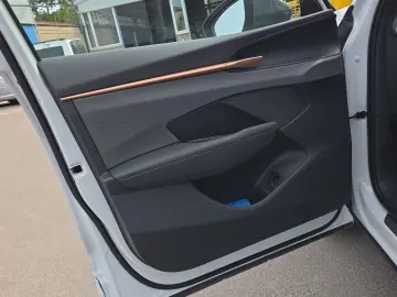 CUPRA Terramar 2.0 TSI 150kW DSG 4Drive RFK AHK