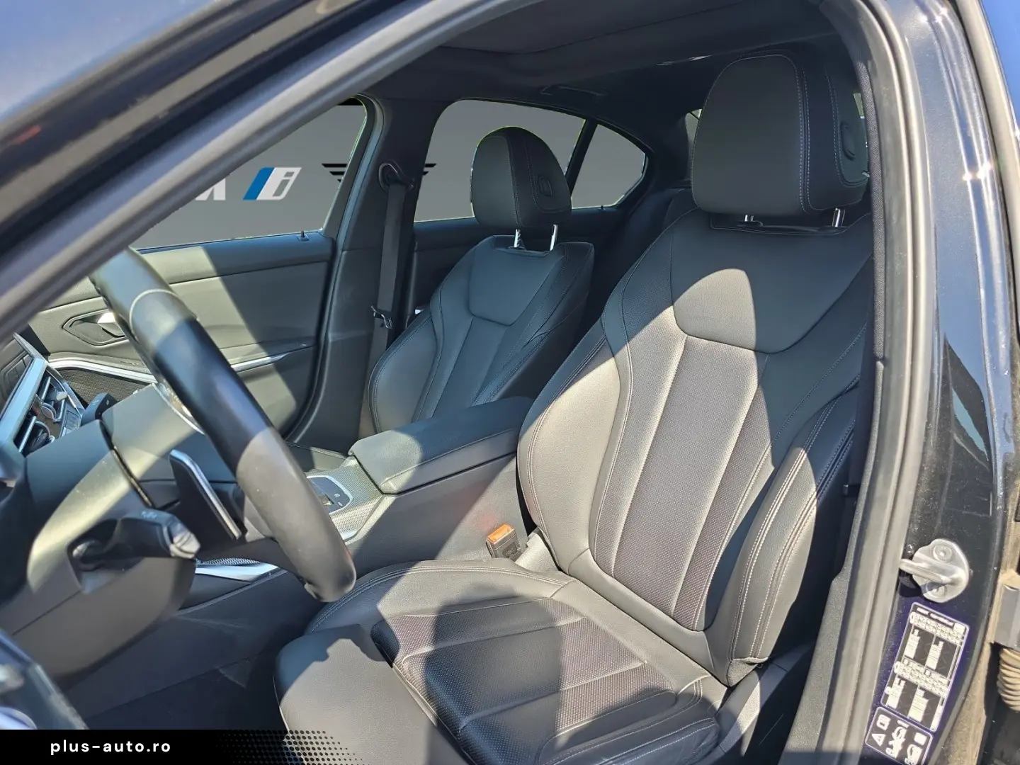 BMW 330i xDrive 19 Zoll M Sportpaket Glasdach Live C