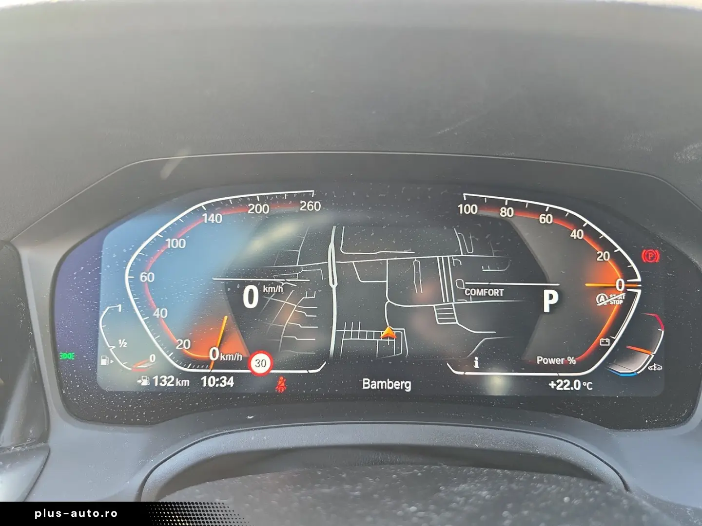 BMW 330i xDrive 19 Zoll M Sportpaket Glasdach Live C