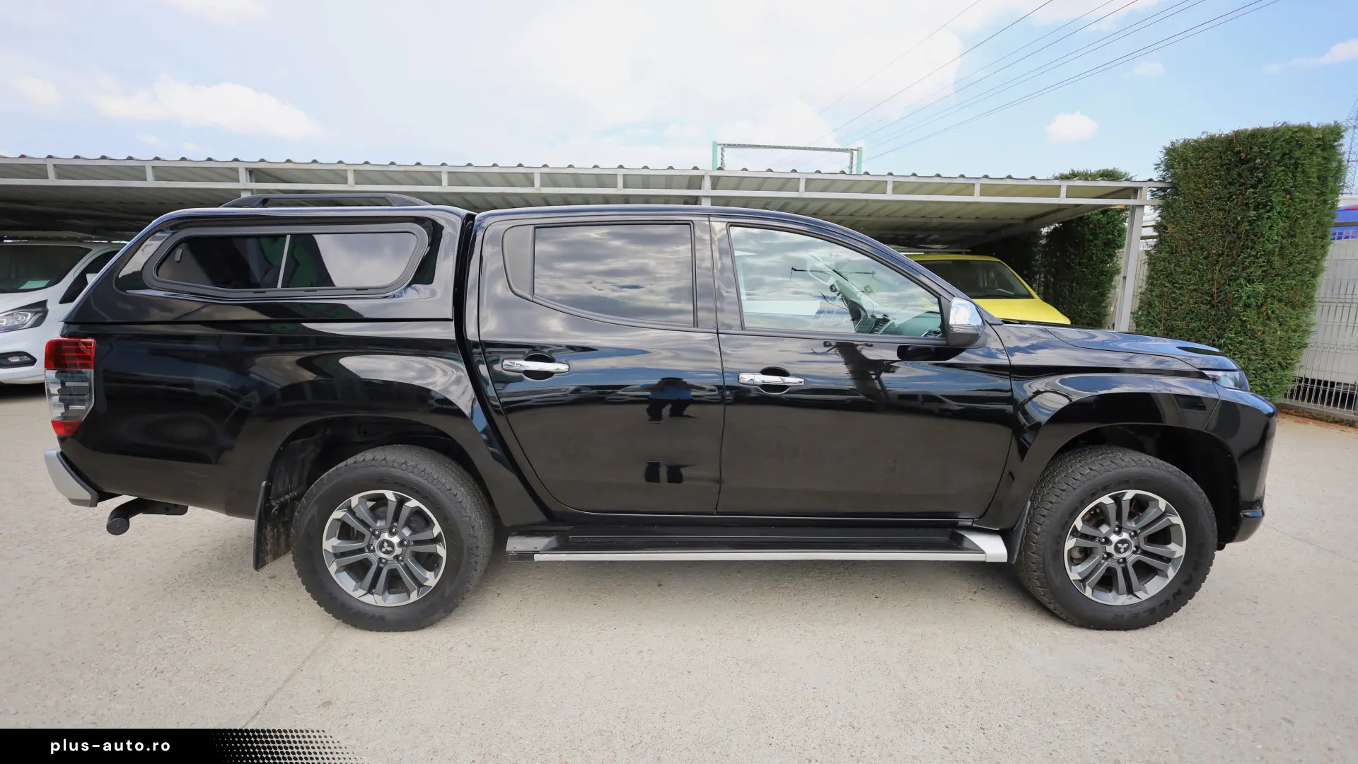 Mitsubishi Intense L200 2.2DI-D 150HP 4x4 Cabina Dubla