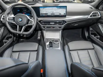 BMW 330i xDrive M Sport ACC 360 KAM RFK NAVI LED LM