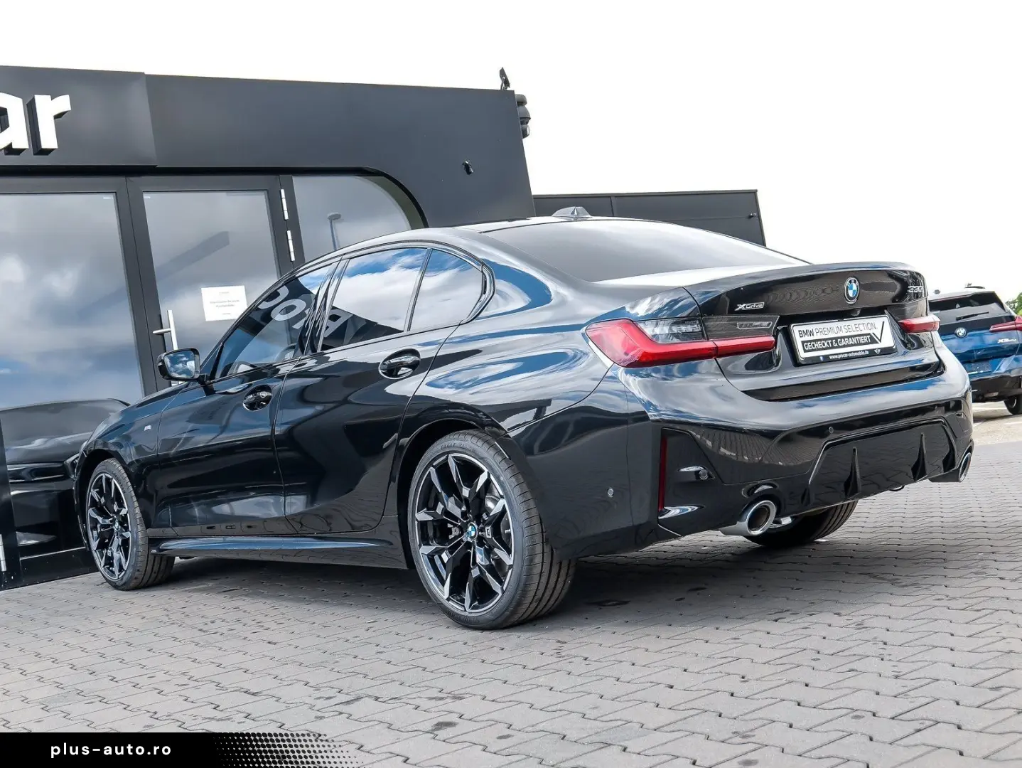 BMW 330i xDrive M Sport ACC 360 KAM RFK NAVI LED LM