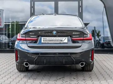 BMW 330i xDrive M Sport ACC 360 KAM RFK NAVI LED LM