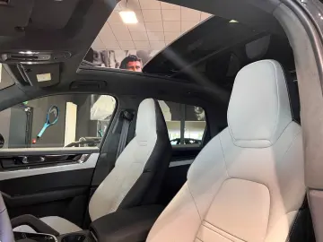 PORSCHE Cayenne Turbo E-Hybrid