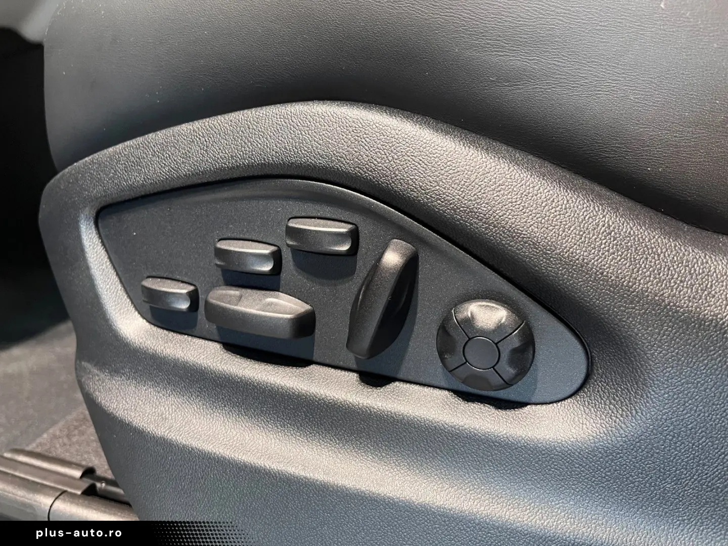 PORSCHE Cayenne Turbo E-Hybrid