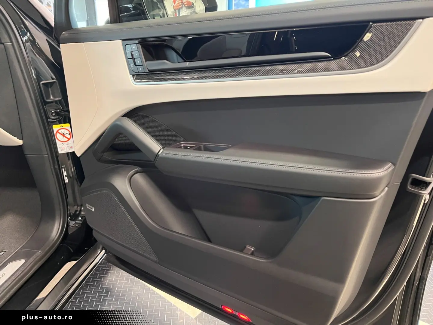 PORSCHE Cayenne Turbo E-Hybrid