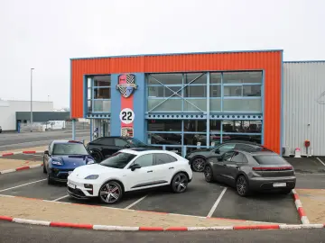 PORSCHE Cayenne Turbo E-Hybrid
