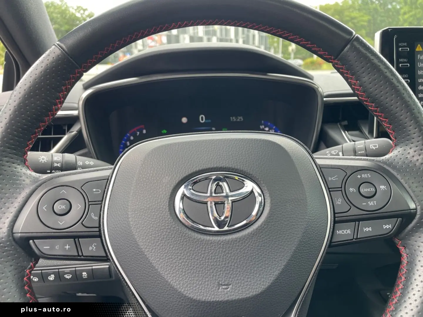 TOYOTA Corolla 2.0 Hybrid GR Sport