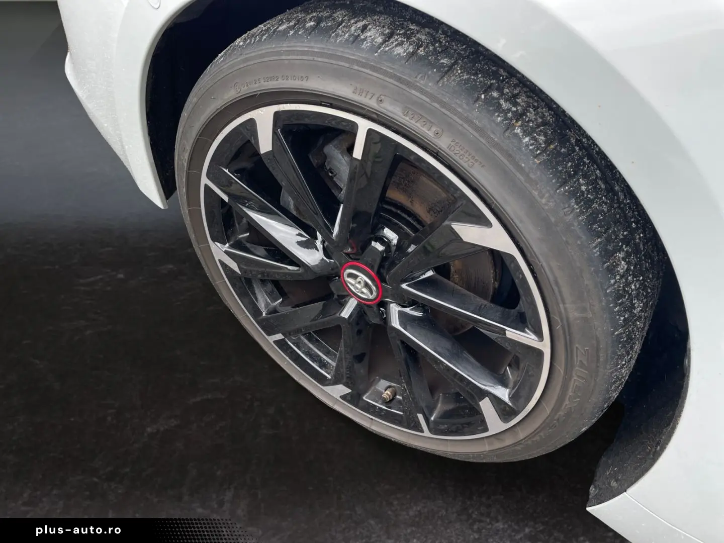 TOYOTA Corolla 2.0 Hybrid GR Sport