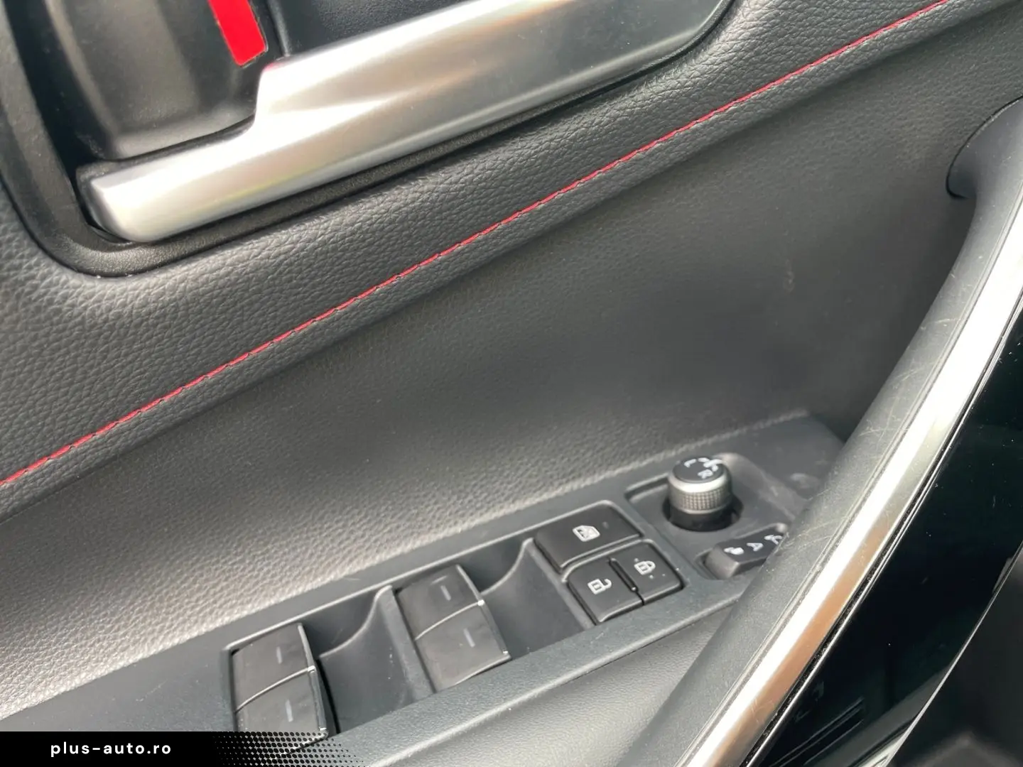 TOYOTA Corolla 2.0 Hybrid GR Sport