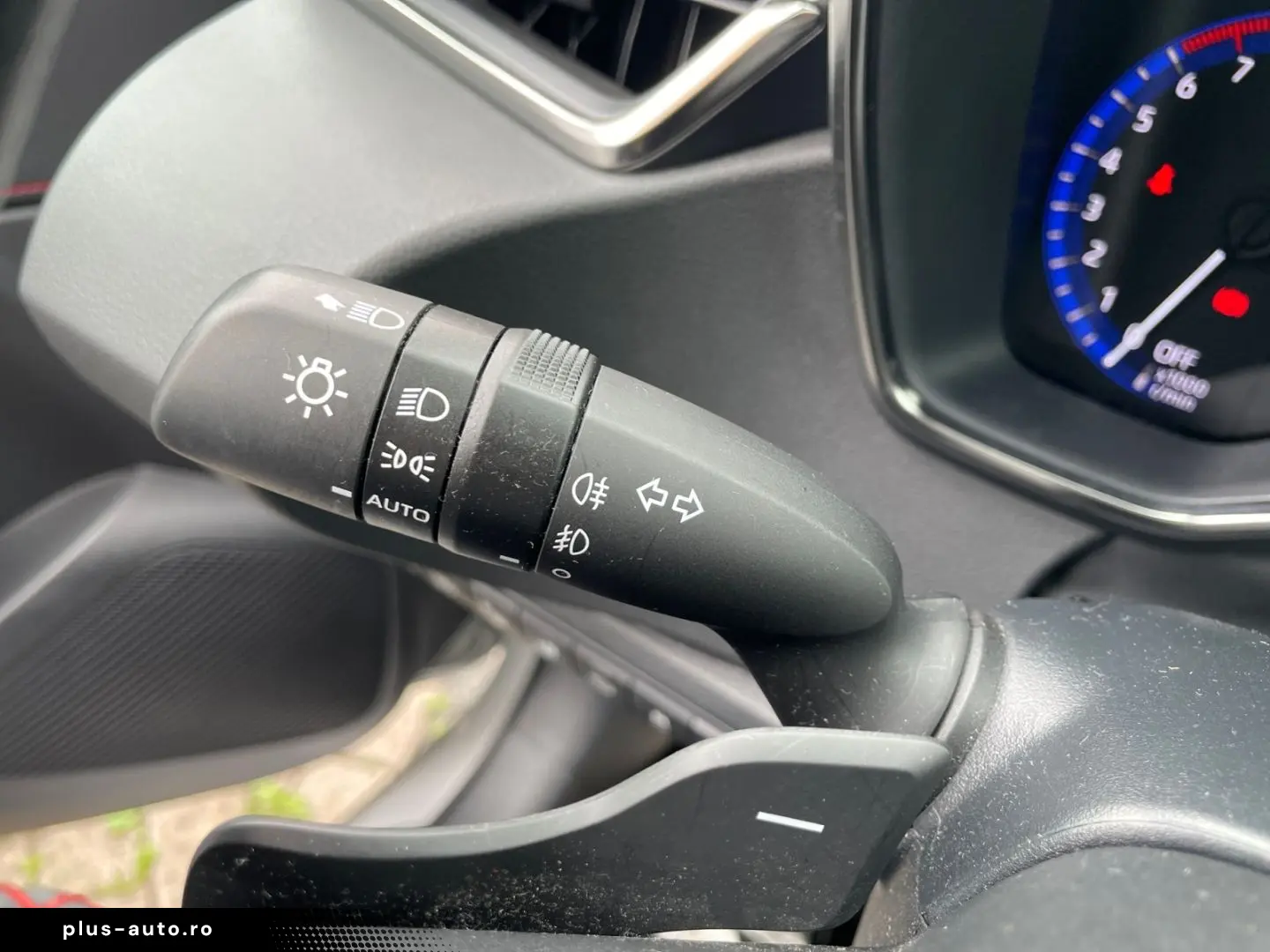 TOYOTA Corolla 2.0 Hybrid GR Sport