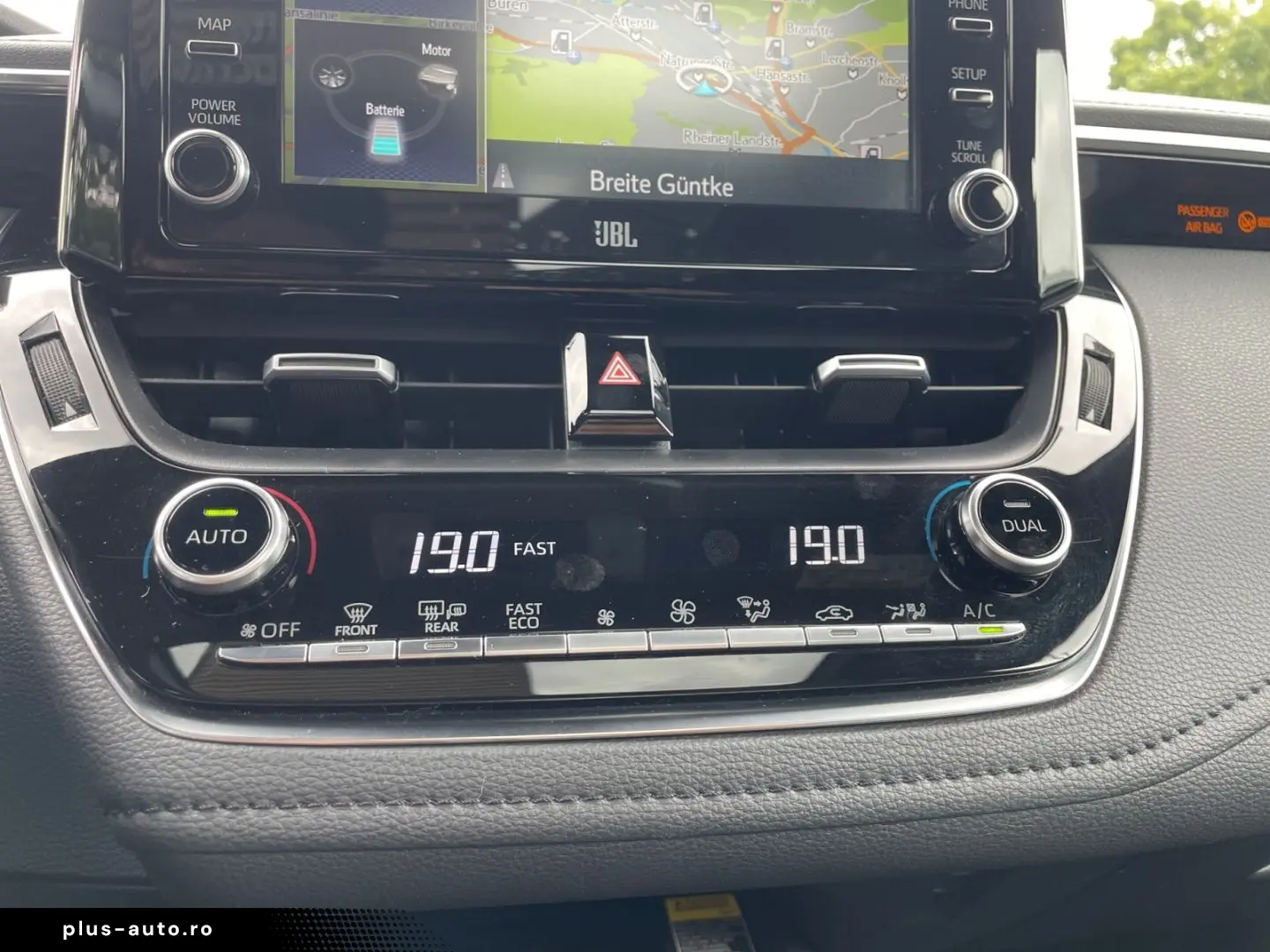 TOYOTA Corolla 2.0 Hybrid GR Sport