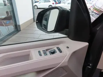 VW T7 Multivan 2.0 TDI SCR DSG LÜ Edition Life RFK