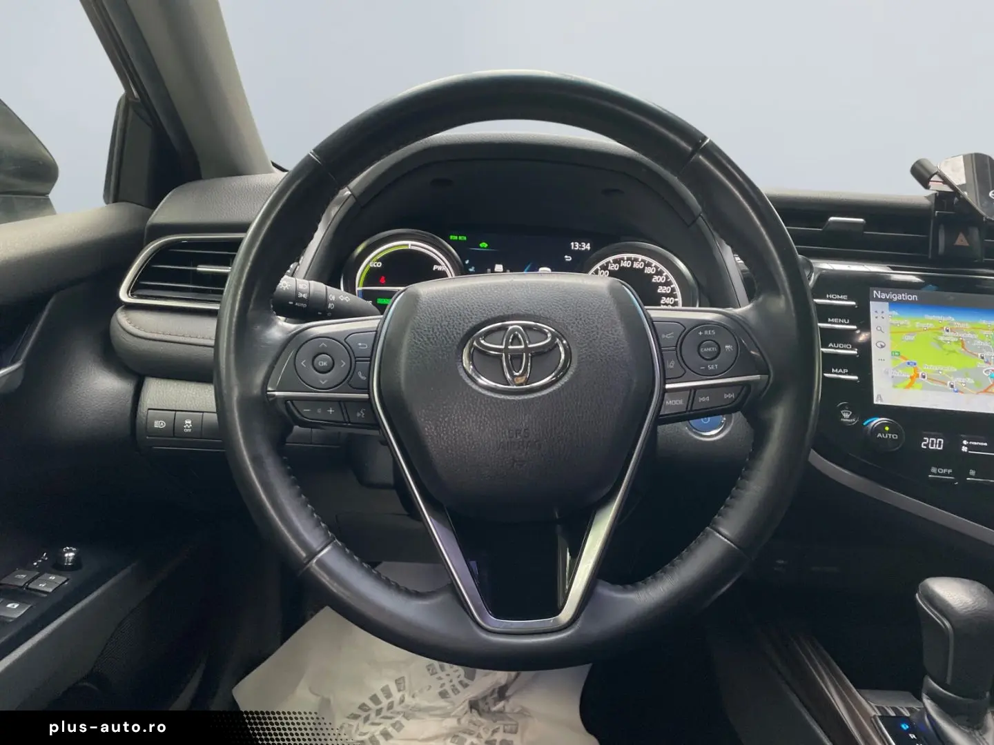 TOYOTA Camry Hybrid Executive  LED CAM Leder el. Sitze