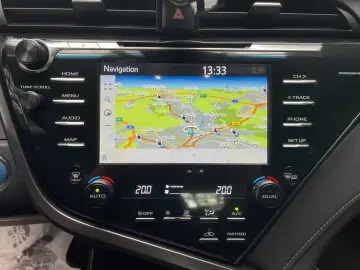 TOYOTA Camry Hybrid Executive  LED CAM Leder el. Sitze