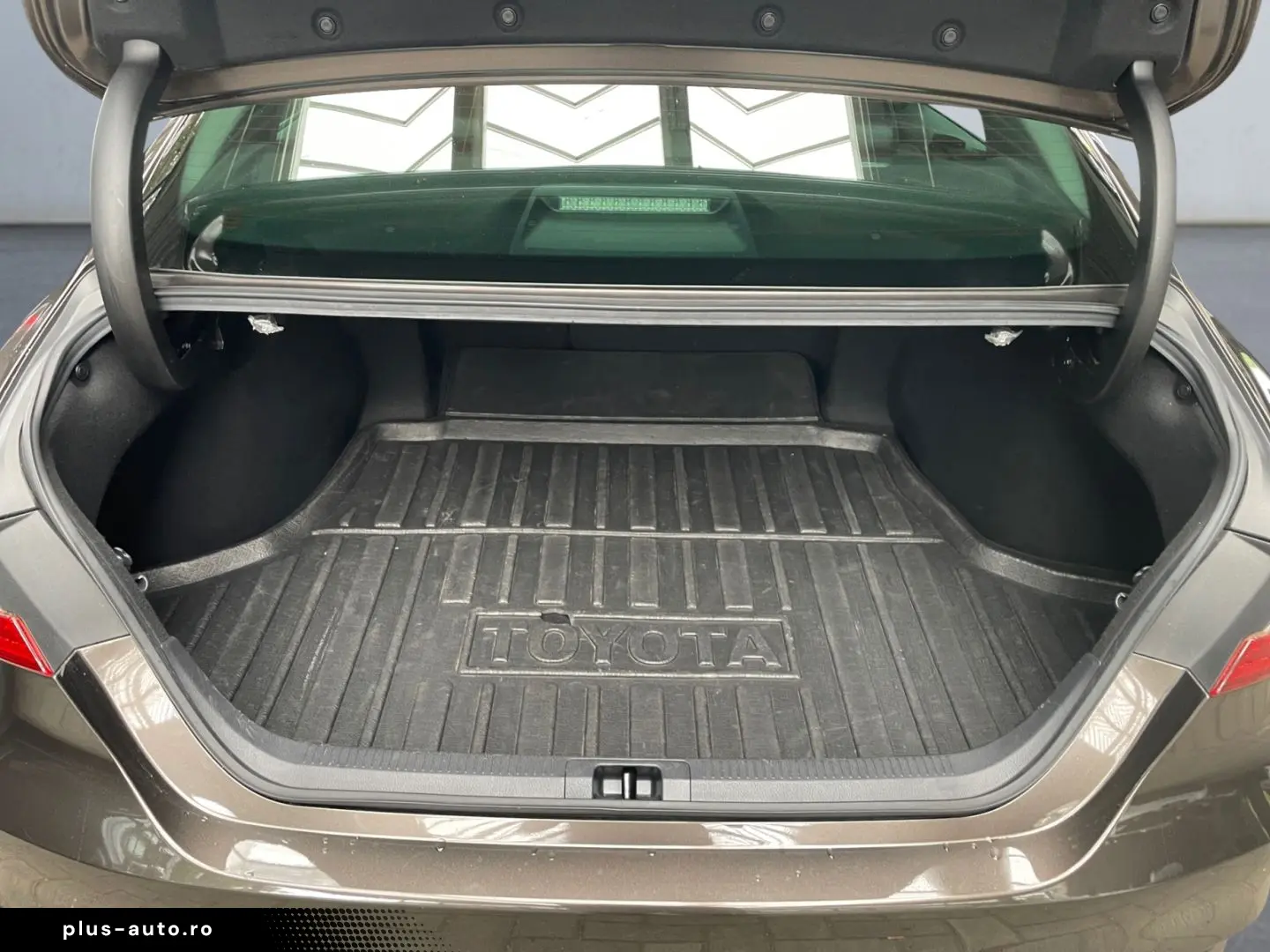 TOYOTA Camry Hybrid Executive  LED CAM Leder el. Sitze