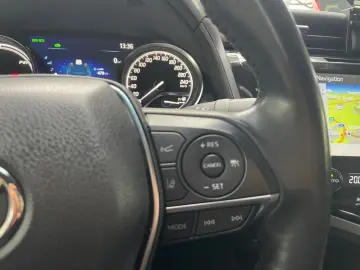 TOYOTA Camry Hybrid Executive  LED CAM Leder el. Sitze