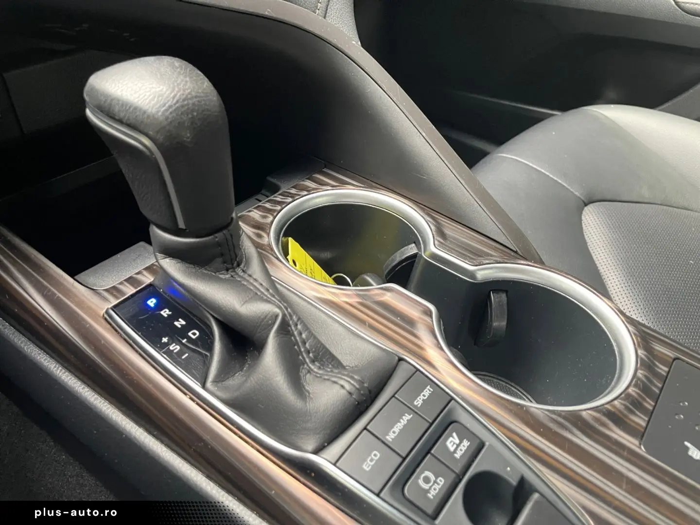 TOYOTA Camry Hybrid Executive  LED CAM Leder el. Sitze