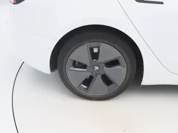 TESLA Model 3 Long-Range AWD 351pk 75 kWh FACELIFT