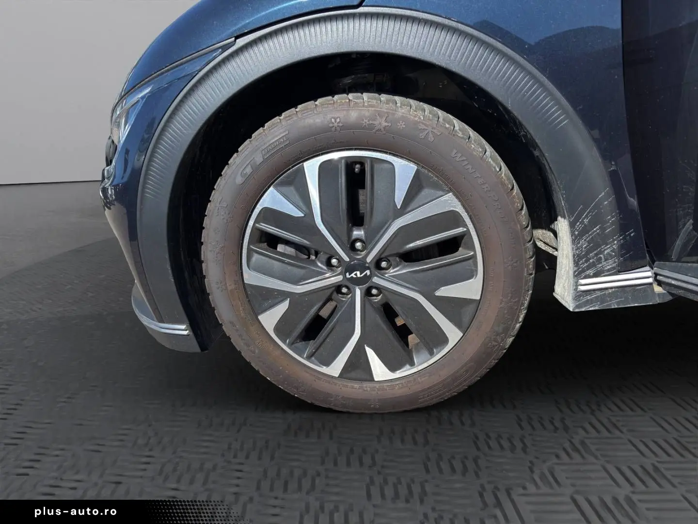 KIA EV6 58kWh RWD WP FULL-LED KAMERA NAVI KEY-LESS