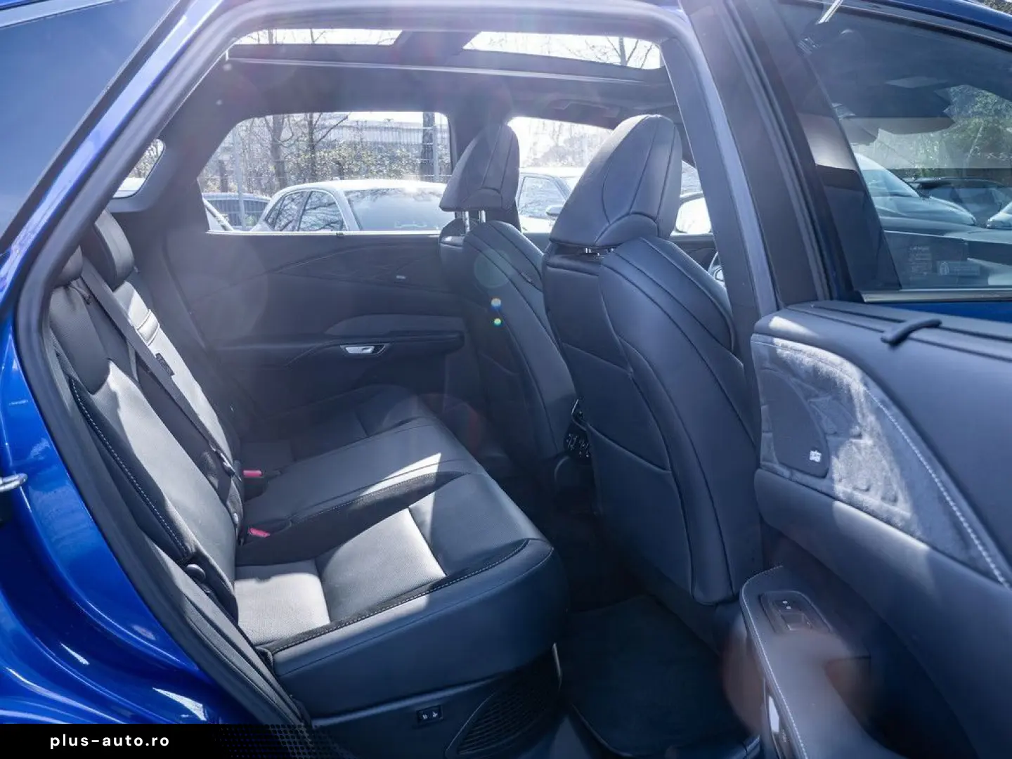 LEXUS RX 500h DIRECT4 F SPORT  Interieur Paket