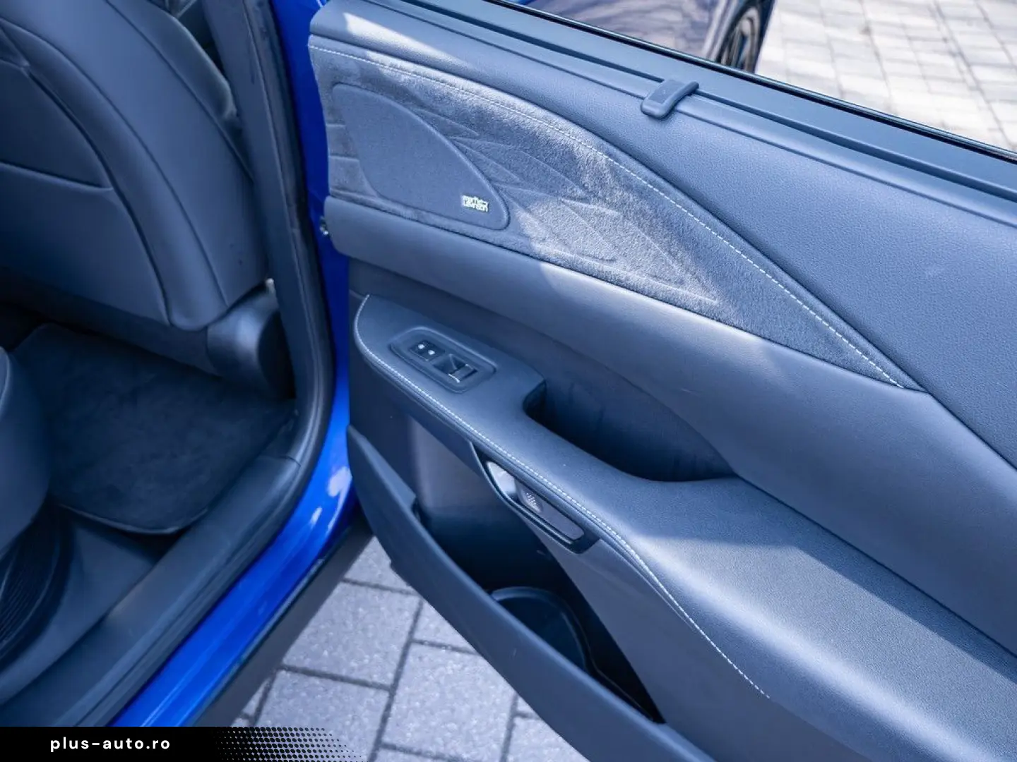 LEXUS RX 500h DIRECT4 F SPORT  Interieur Paket