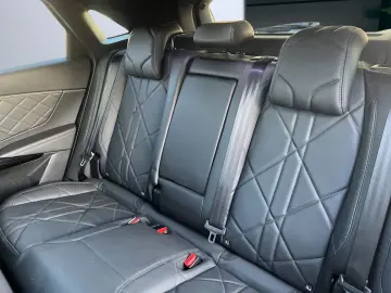 DS DS7 Crossback Massage 360  Night Vison Pano AHK